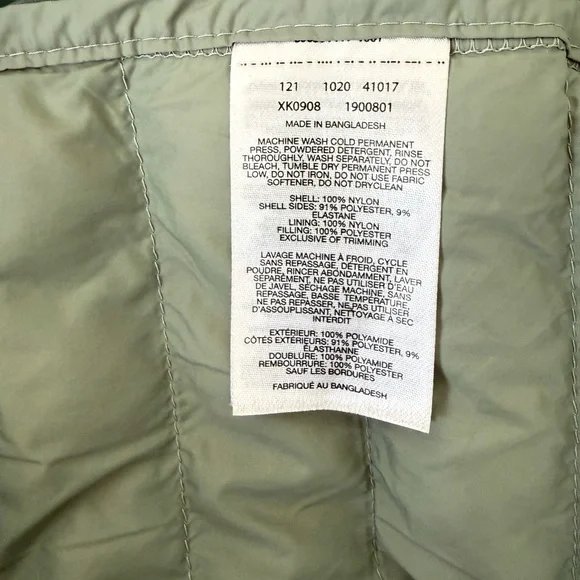 Columbia Women's Puffer Vest - Picture 11 of 11